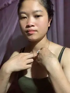 LilyLily68 – live chatrum