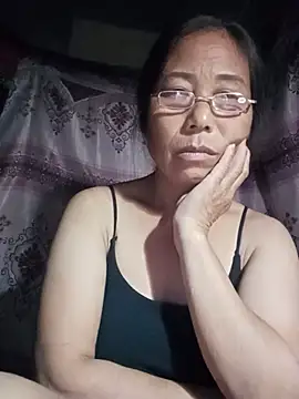 Girl-tits – live chatrum