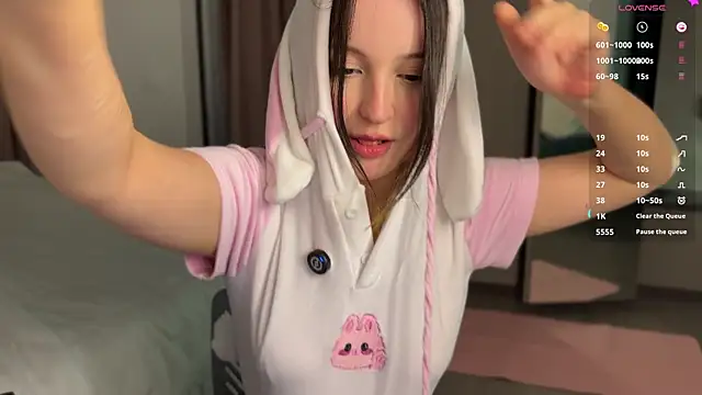 milly_pops লাইভ সেক্স ক্যাম শো