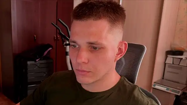 Nikclak's Live Sex Cam Show