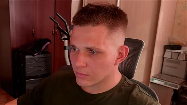 Nikclak – live sex-cam-show