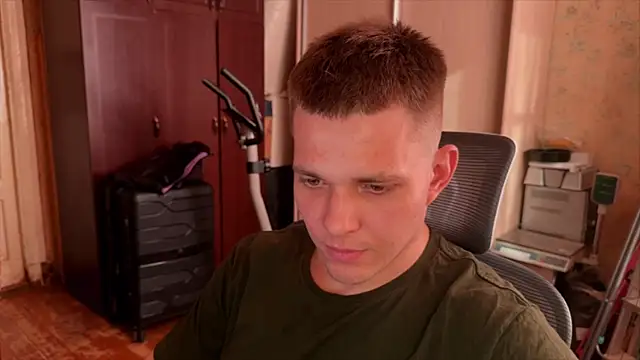 Nikclak – live sex-cam-show