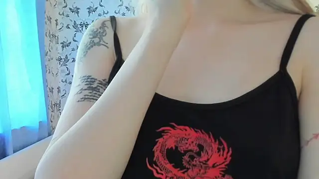 AriaArina's Live Sex Cam Show