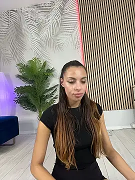 ZaraFuckDolln Live chat-huone