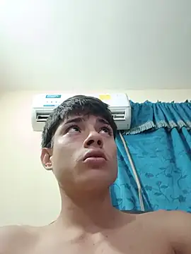 Thebestboyhot3's Live Chat Room