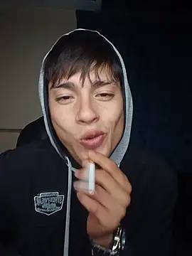 Thebestboyhot3n Live chat-huone