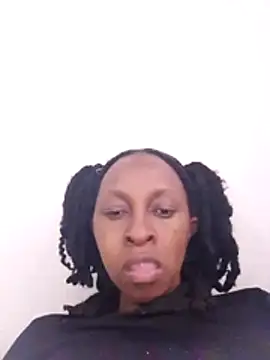 yolanda2 Live chatroom