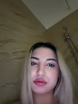 Sala de chat en directo de AstridJade