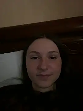 Živá chatovací místnost Kirrrraaaa