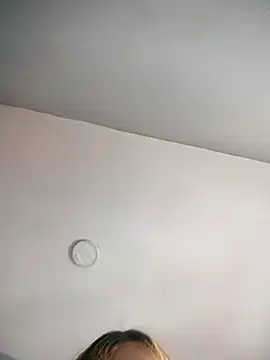 shanty_252525 – Naživo chatovacia miestnosť