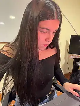 Živá chatovací místnost Claire_Wong