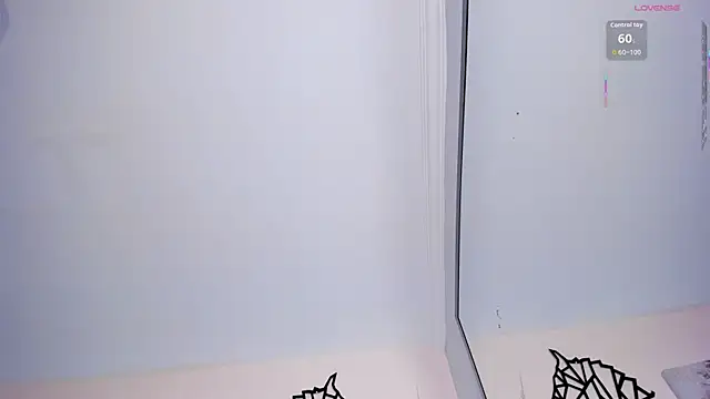 mia_blake___ লাইভ চ্যাট রুম