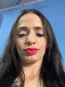 dana_Lu – Naživo chatovacia miestnosť