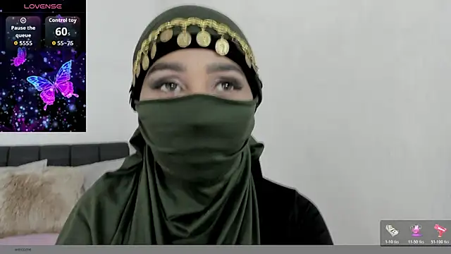 kamarii-'s Live Chat Room