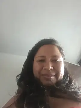 JhoanaHernandez's Live Chat Room