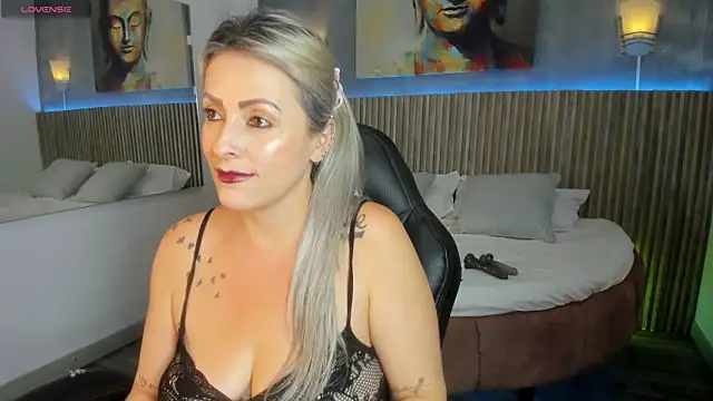 emma_fox84 – live chatrum