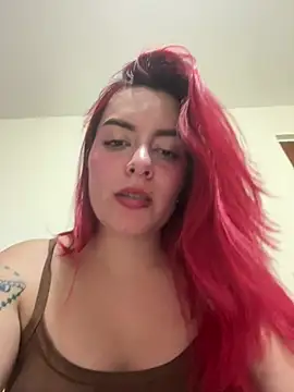 Soffi_hoot Adlı Modelin Canlı Sohbet Odası