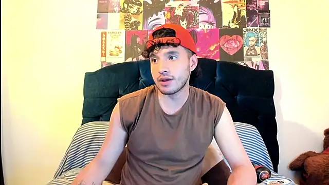 ZOREN33's Live Sex Cam Show