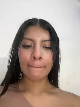 Sala de chat en directo de Natha_gomez