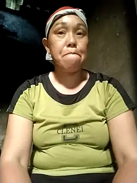 ห้องแชทสดของ Haly1999