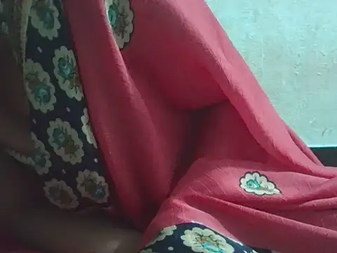 Sala de chat en directo de susmitha-telugu