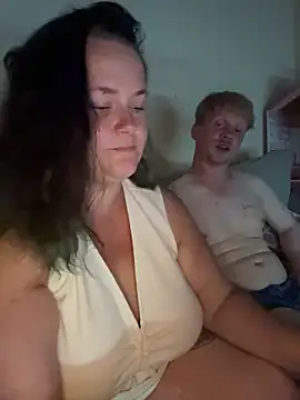 Sala de chat ao vivo de CurvyScarlett69xx