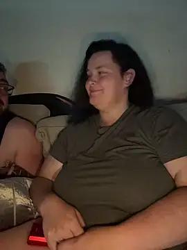 הופעת סקס קאם בשידור חי של CurvyScarlett69xx