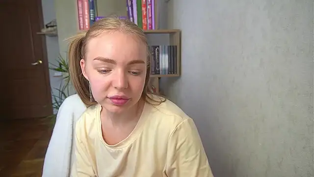 Živá kamerová sex show Emilyemmi