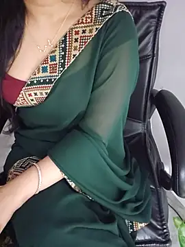 Chandani_Moonlight Adlı Modelin Canlı Sohbet Odası