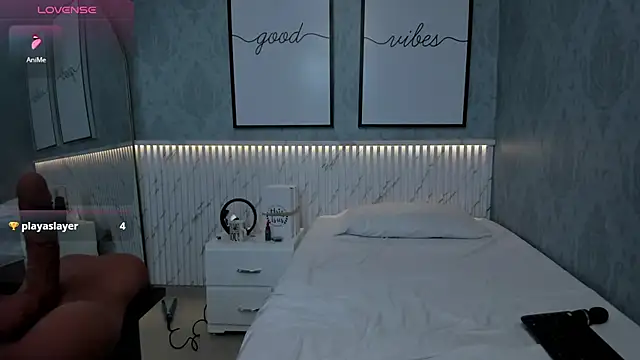 Chat ao vivo de liz_ariza4u_