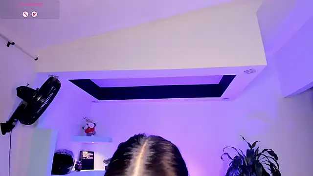 Melodysnow_1 Live chatroom