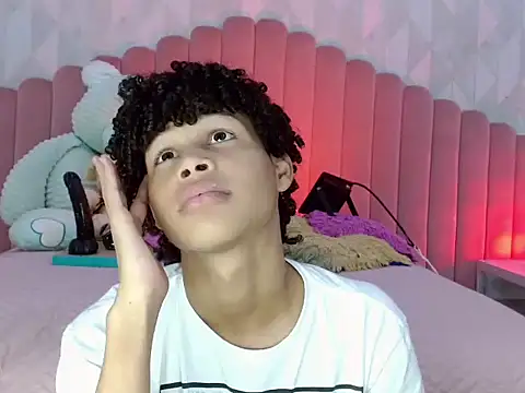 MatewHottxxx's Live Sex Cam Show