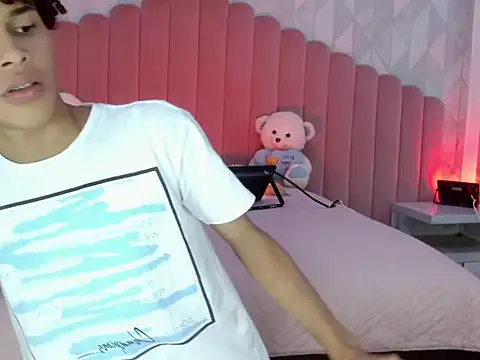 MatewHottxxx's Live Sex Cam Show
