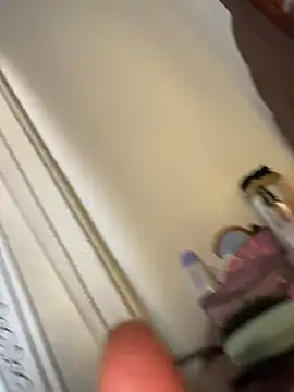Crystal_Lovee 现场聊天室