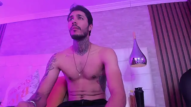 JacksonGreenn's Live Sex Cam Show