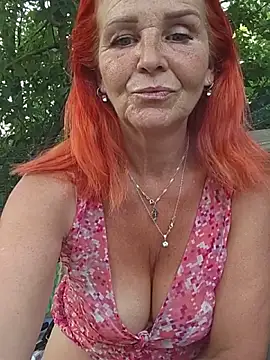 Chat soba uživo modela SandraCassandra