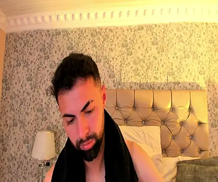 AndrewCrooss – live sex-cam-show