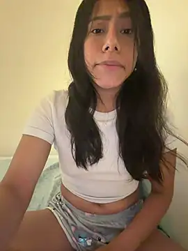 Isabel_stone3's Live Chat Room
