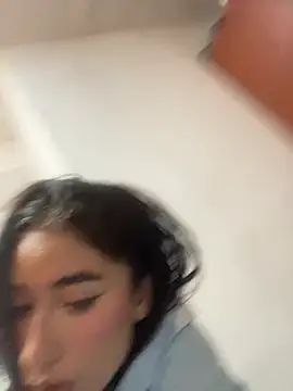 Sala de chat ao vivo de im_alahia