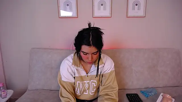 Bella_Cute_01 – live chatrum
