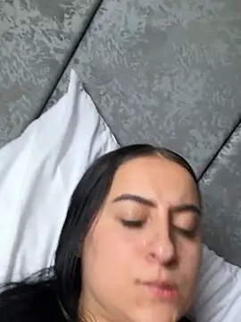חדר צ'אט בשידור חי של brenda_tilly