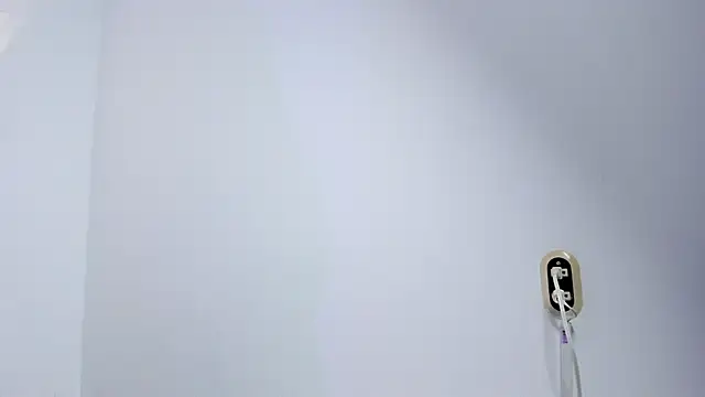 scarlett_velvet_1's Live Chat Room