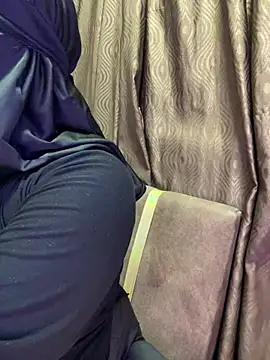 Jade_yasminn élő chatszobája