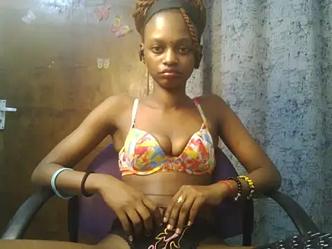Tinytease_doll's Live Chat Room