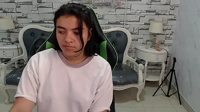 amalia_a Ruang Obrolan Langsung