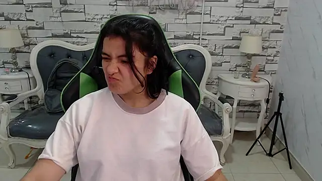 amalia_a Cameră chat live