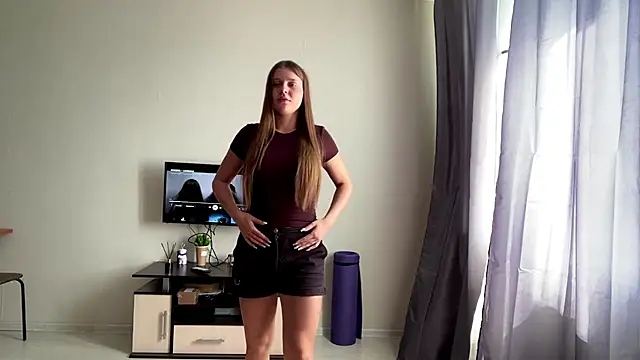 NikiFlaselini's Live Sex Cam Show
