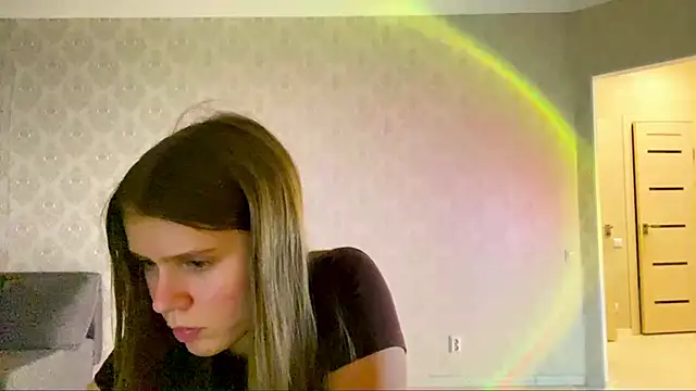 NikiFlaselini élő chatszobája