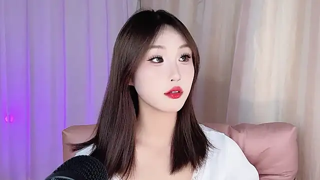 xiaolaopo8 现场性爱视讯表演