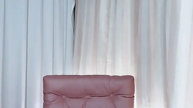 Chat soba uživo modela xiaolaopo8